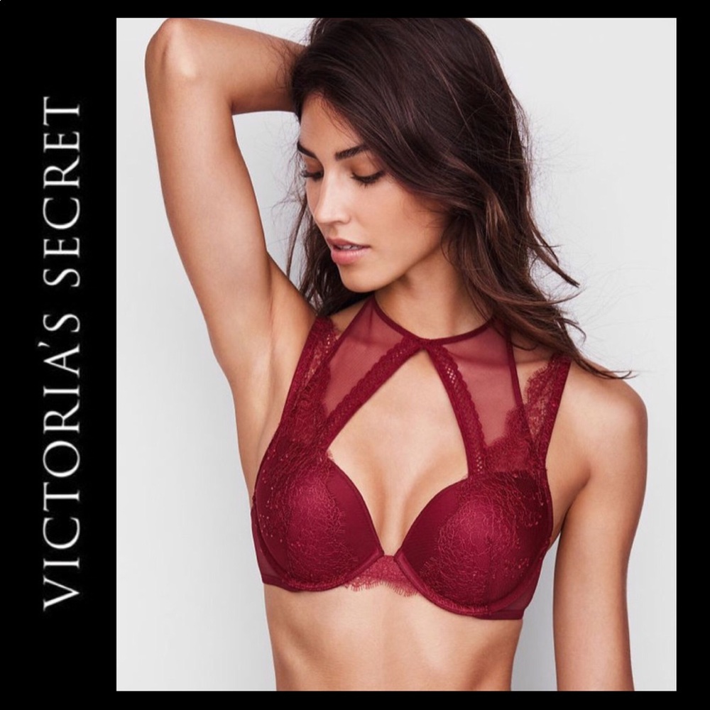 Victoria’s Secret Very Sexy Lace Bra NWT 32D